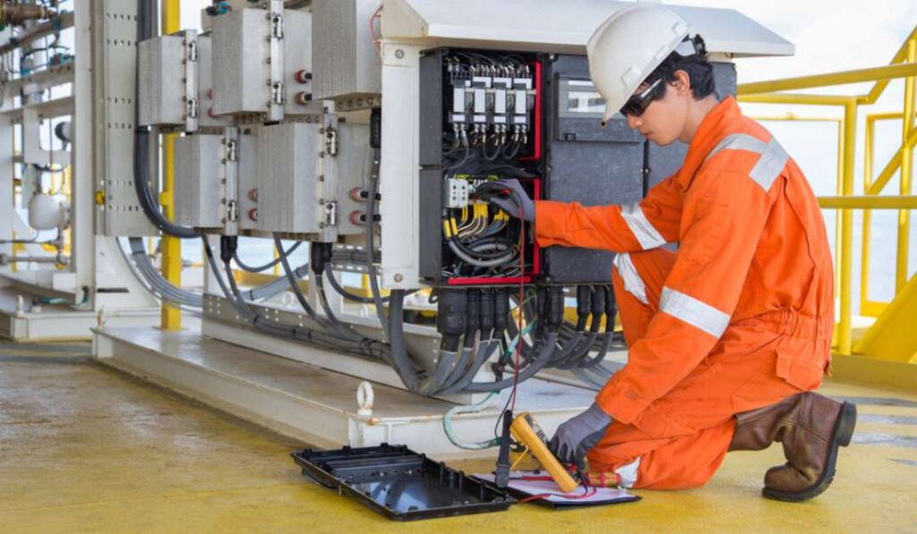 Manutenção Elétrica Preventiva em Cabines Primárias e Subestações Elétricas nas Indústrias: Garantia de Segurança e Confiabilidade