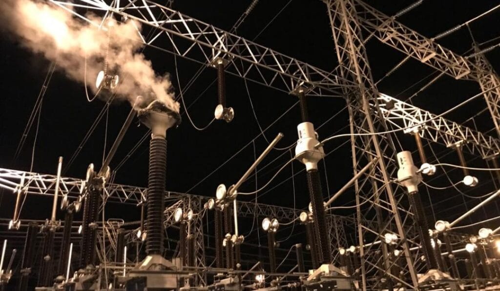 Apagões em Subestações Elétricas – Causas e Soluções para Evitar Falhas